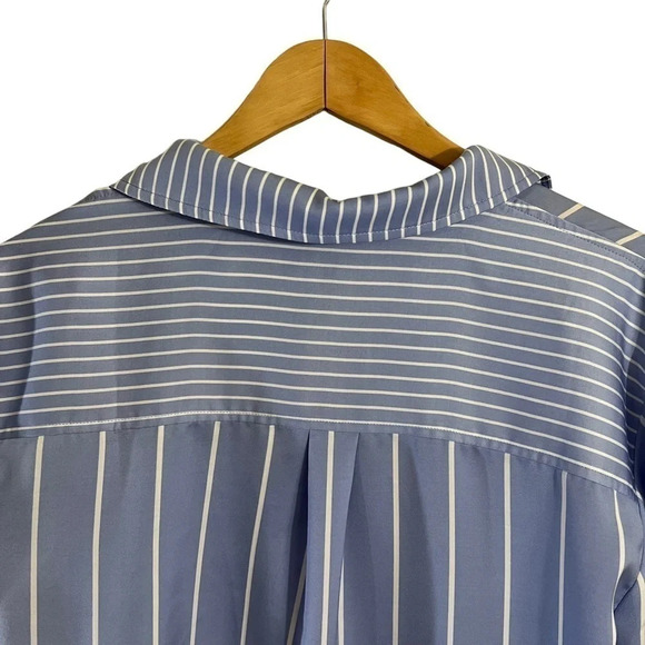 Chicos Striped Button Up Shirt Size 2 Blue Purple White Collared Long Sleeves - Picture 4 of 9